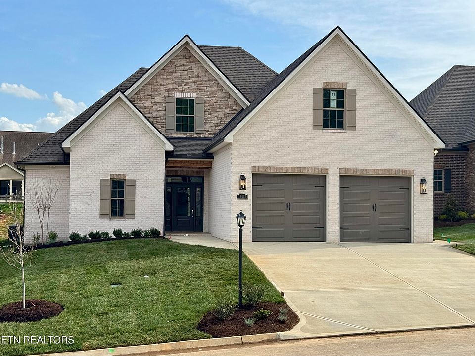 1st image of 12042 Avery Woods Ln