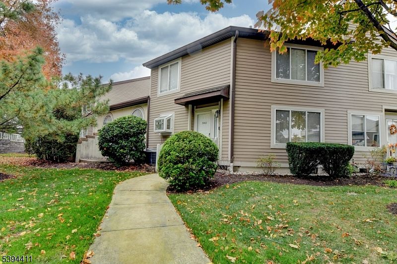 1st image of 3702 Park Place