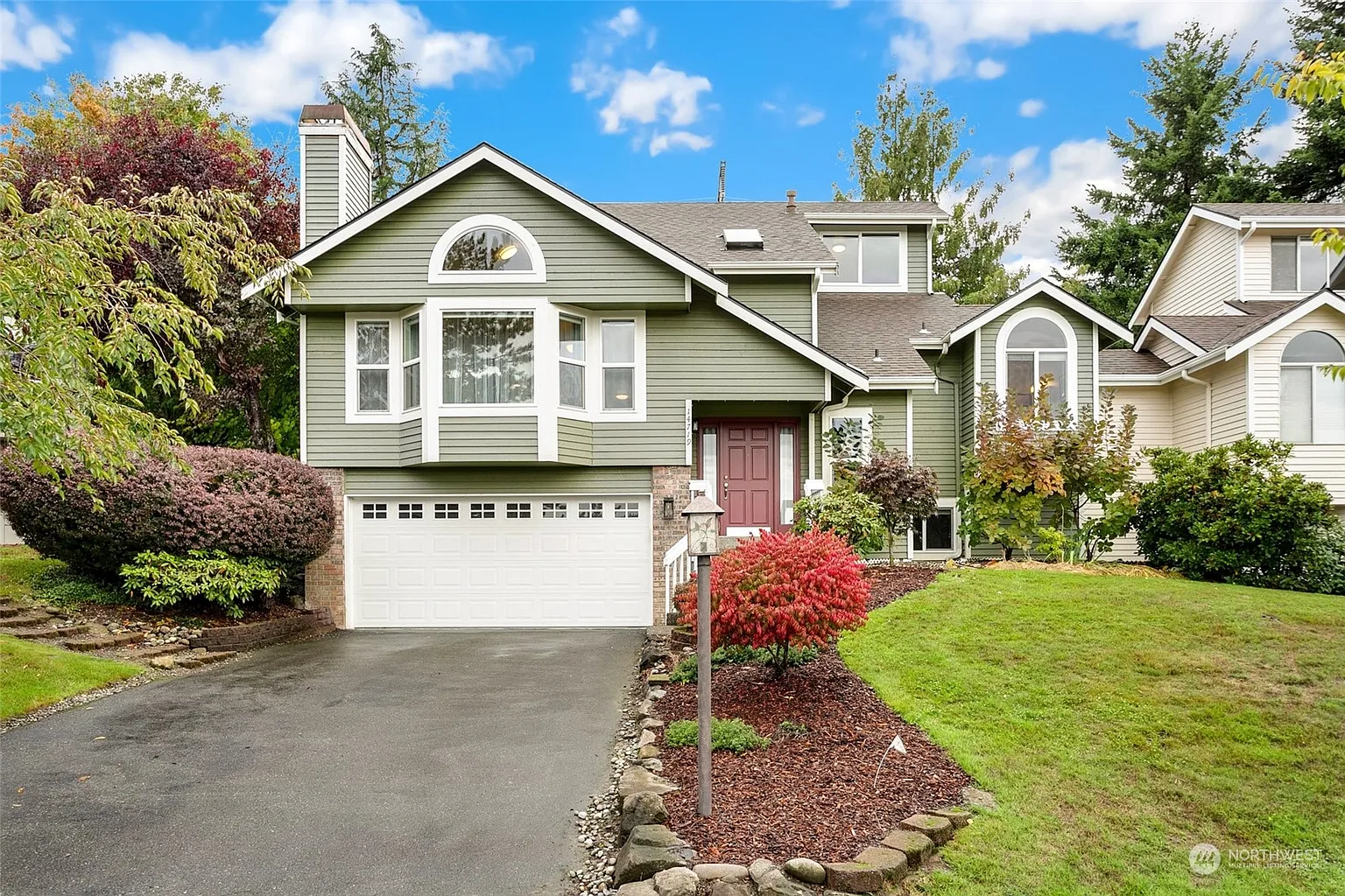 14719 134th Court NE photo 1