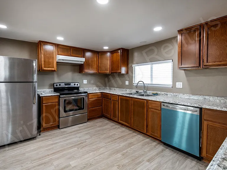 3939 N Aztec Rd — Photo 7