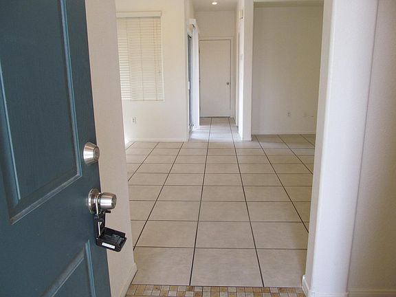 5th image of 8557 Barkeria Ct