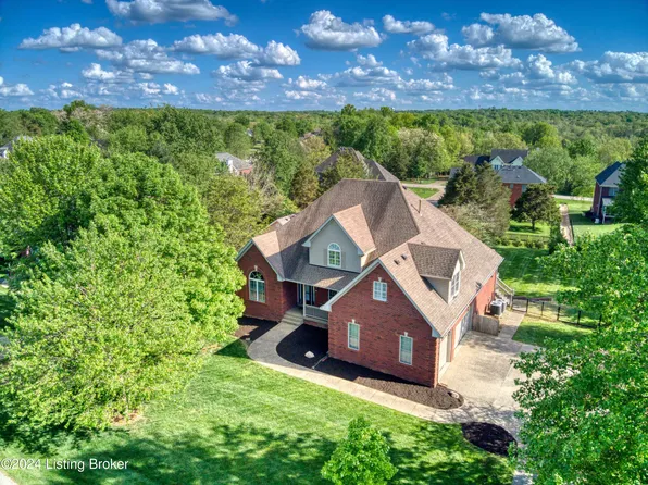 6233 Breeze Hill Rd, Crestwood, KY 40014