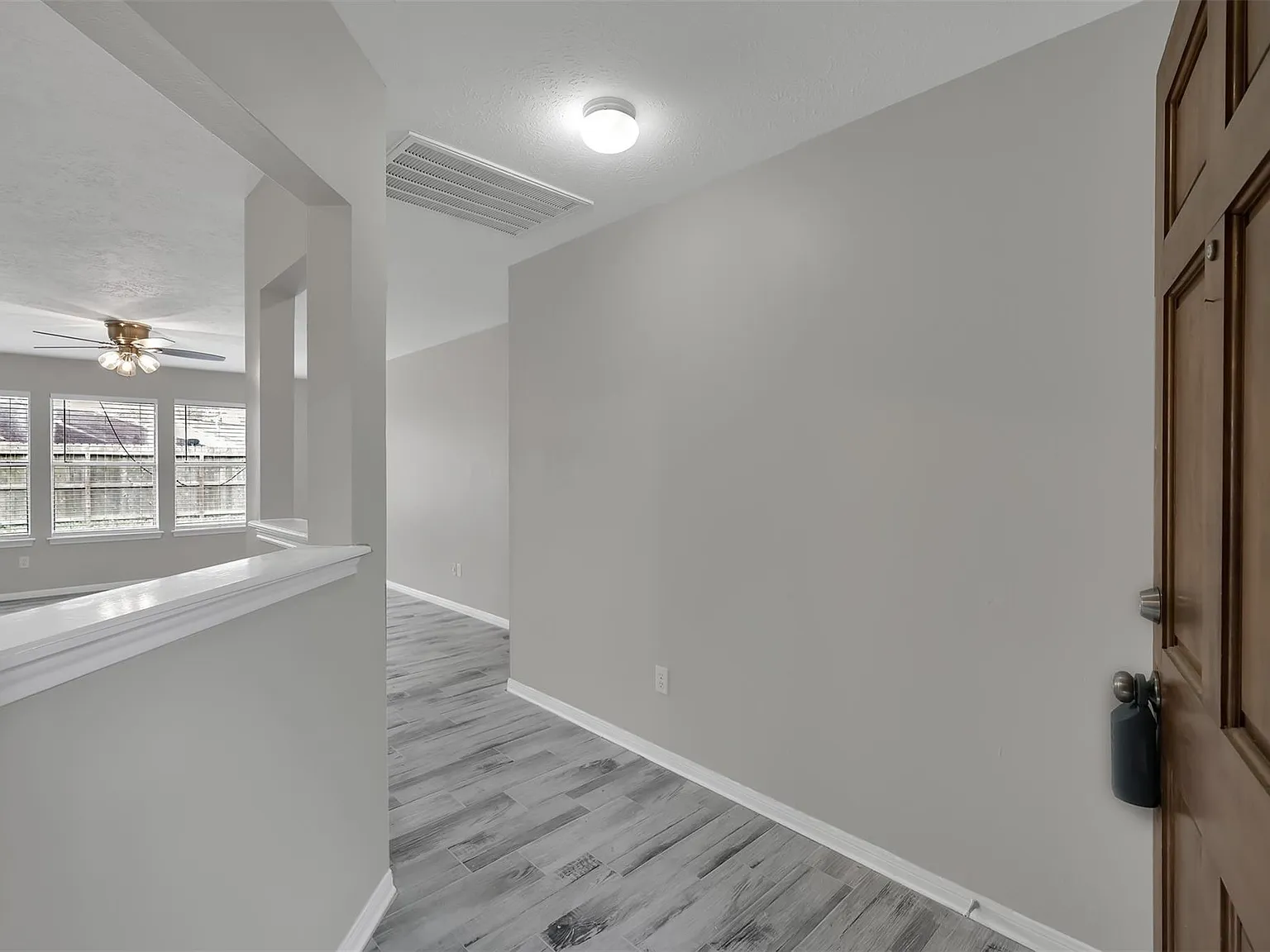 4 bed, 2.0 bath, 1817 sqft, $2,000 — Photo 4