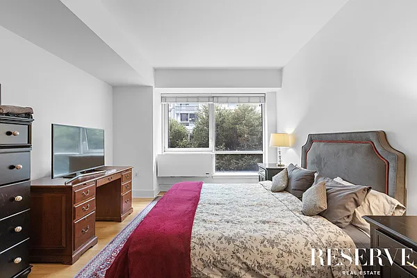 Sold by Reserve | media 17