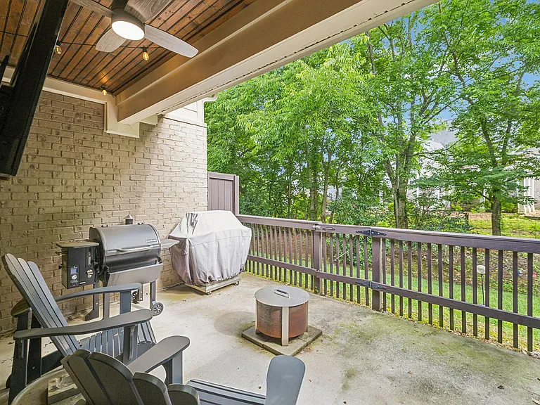 3238 Blue Sky Dr — Photo 24