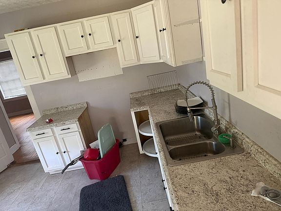 5th image of 1315 Cheatham St