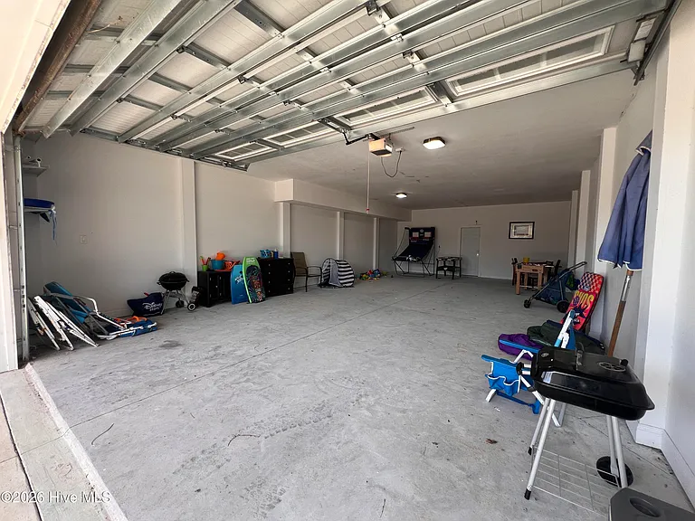 3307 Emerald Dr #EAST — Photo 21