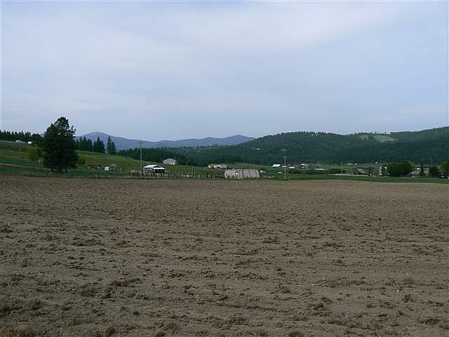 1st image of 13014 E Mt Spokane Park Dr