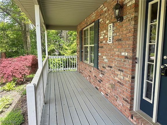 3rd image of 315 Eastern Ave