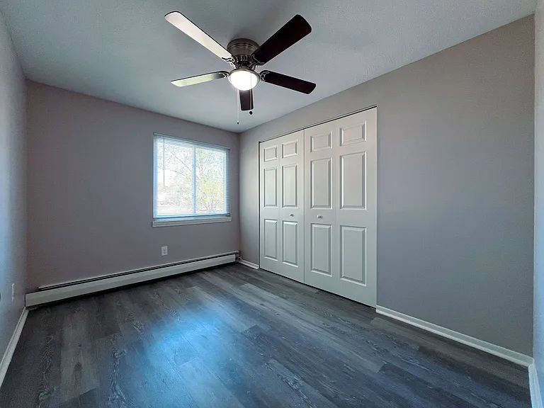 Stoney Creek Apartments — Photo 6