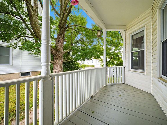 5th image of 617 Hevey Street
