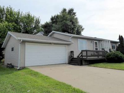 569 River Bluff Dr, Windom, MN, 56101