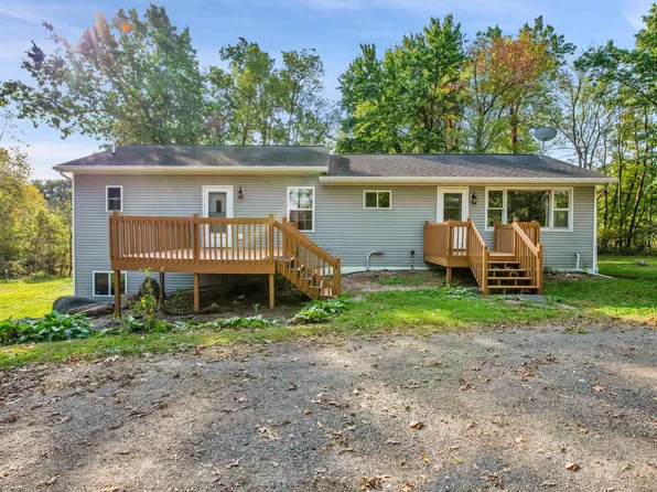 6100 Clise Rd, Bath, MI 48808