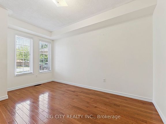 4th image of 23 Angier Cres