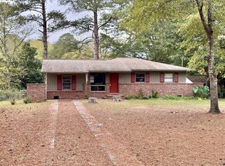 405 Queen Ann St, Oxford, GA