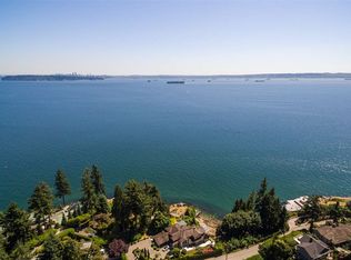 3548 Creery Ave, West Vancouver, BC V7V 2M1