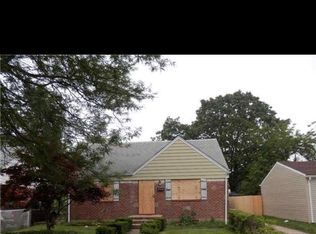 145 W Marshall St, Hempstead, NY 11550