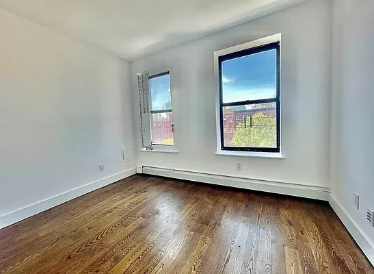 Rented by EastMount Realty LLC | media 3