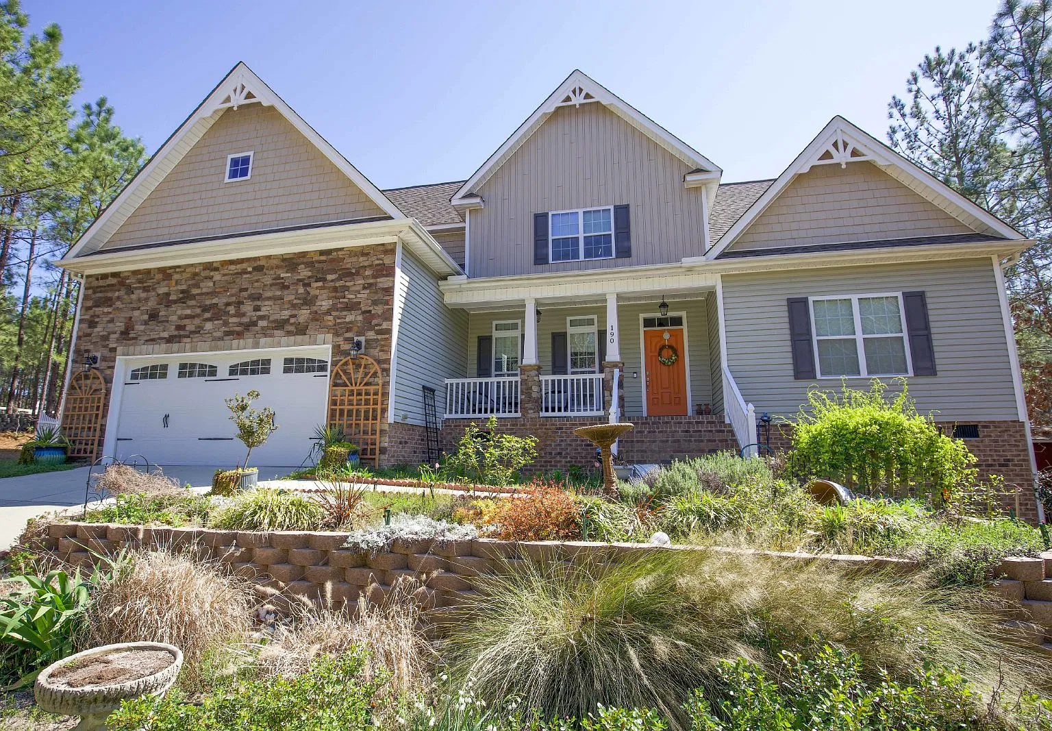 4 bed, 3.5 bath, 2998 sqft, $2,500 — Photo 4