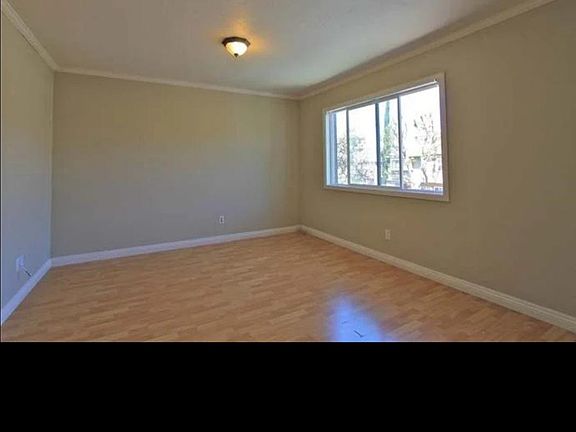 2nd image of 1262 Denver Ln Unit D