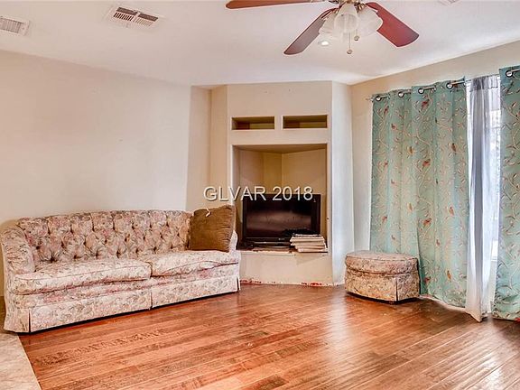 4th image of 2960 Swandale Ct