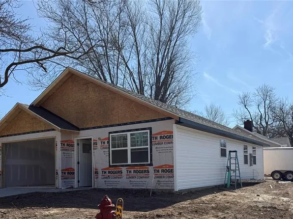 387 Harrison Harrison Ave, Lebanon, MO 65536