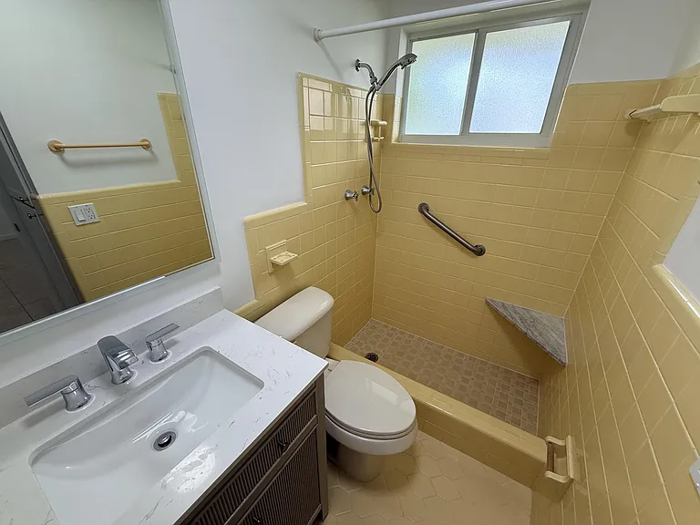 4454 W Tradewinds Ave — Photo 12