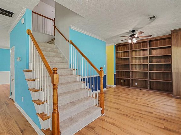 4th image of 4563 Meadows Rd