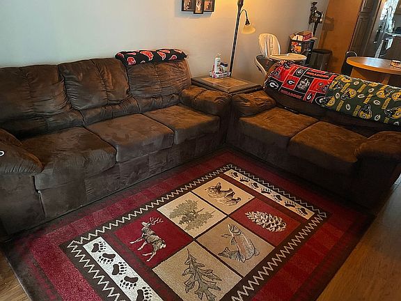 2nd image of 106 Stonehedge Dr