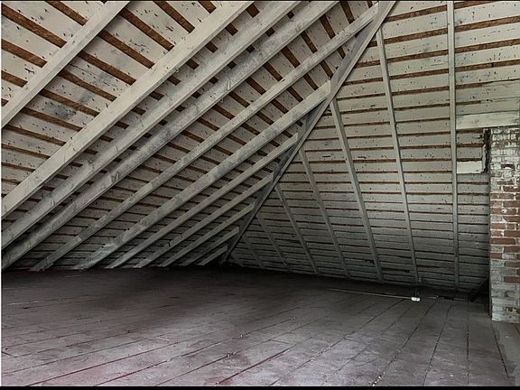 4th image of 229 McHenry Ave #229