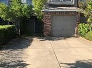 12804 Seaside Dr, Fort Worth, TX 76114