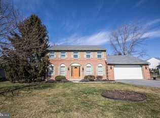 909 Tuckerton Rd, Reading, PA 19605