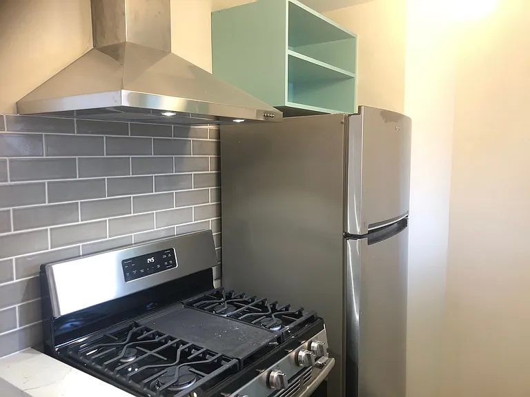41 N Emerson St #2 — Photo 11