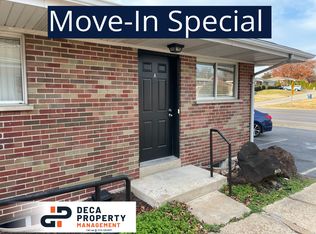 352 Kingston Dr, Saint Louis, MO 63125