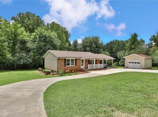 2618 Poplar Springs Rd, Roaring River, NC 28669