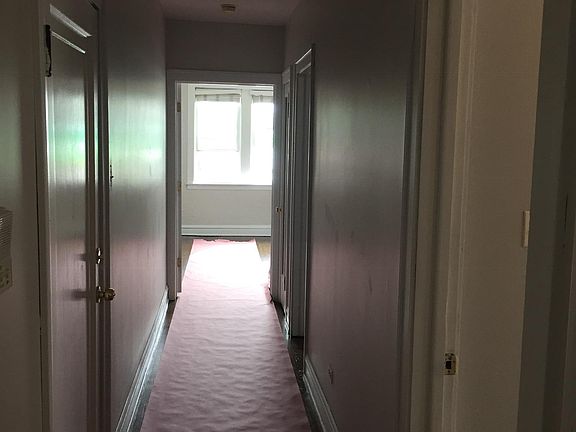 3rd image of 1607 Oak Park Ave APT B