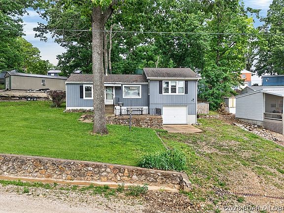 3rd image of 166 El Lago Cir