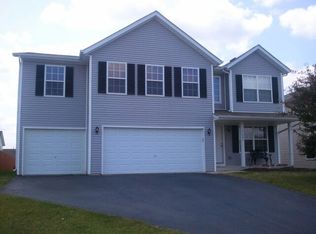 3087 Merseyshire Ln, Machesney Park, IL 61115