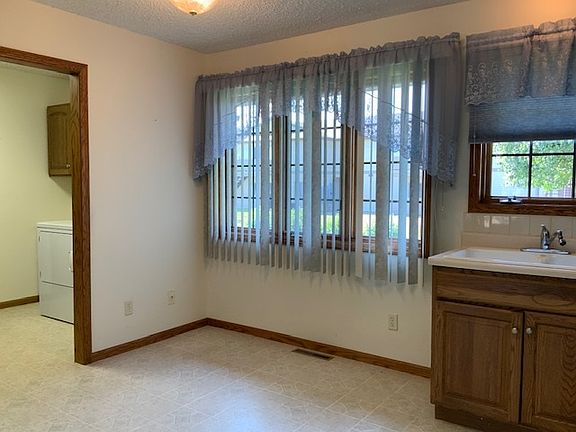 5th image of 4404 P Ave #2