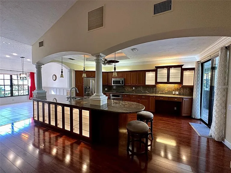 8133 Misty Oaks Blvd — Photo 3