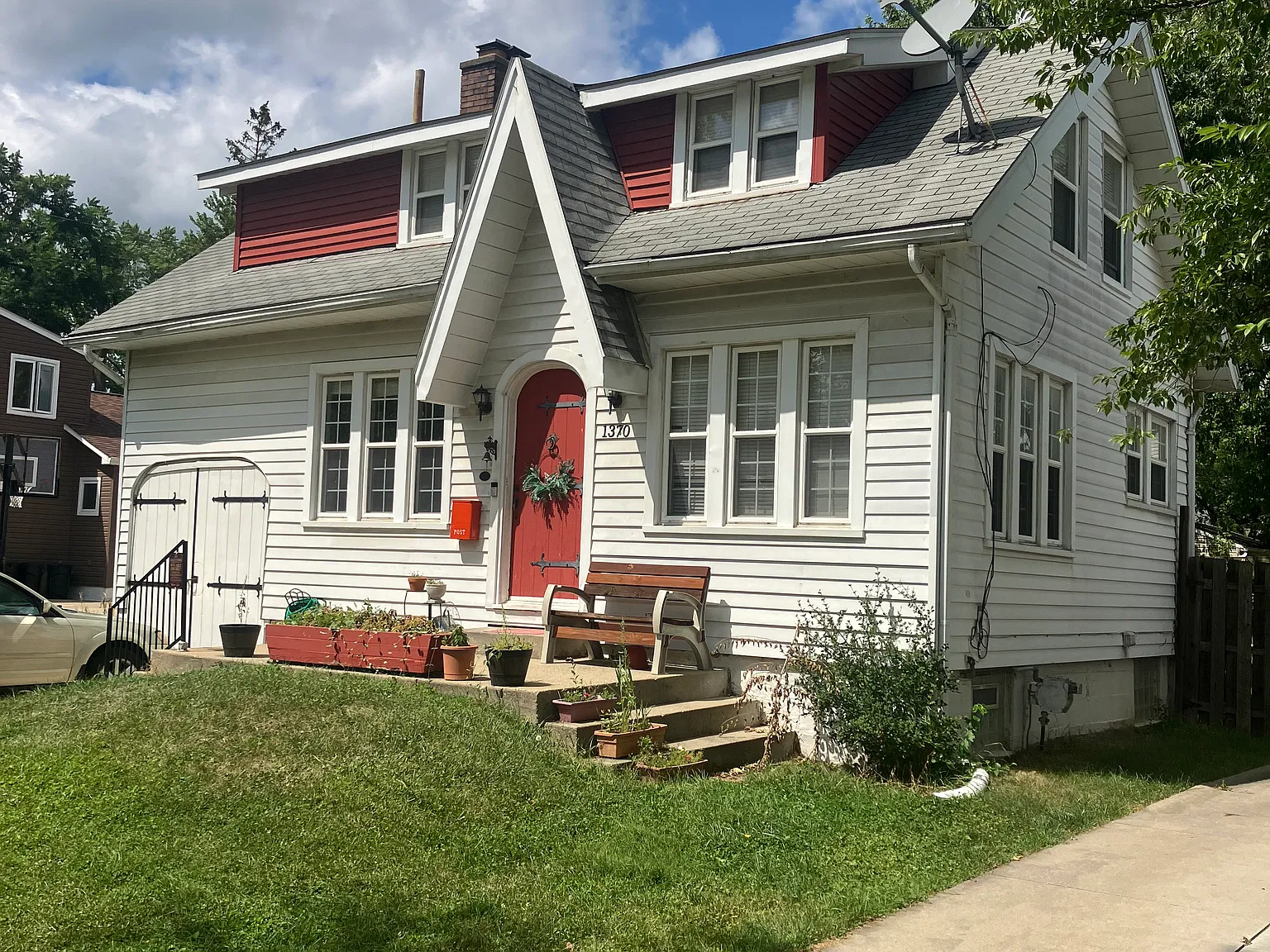 3 bed, 1157 sqft, $1,695 — Photo 2