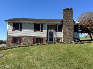 351 Camelot Dr, Bristol, TN 37620