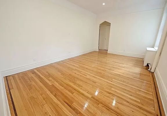 3rd image of 35-01 21st Ave #D1