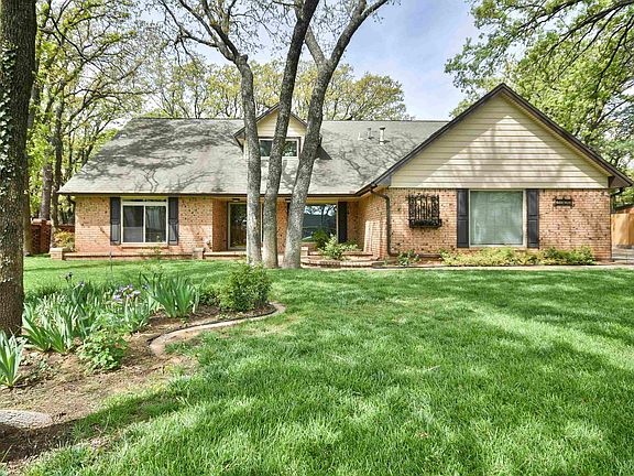 3rd image of 3005 Springdale Ln