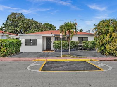 725 82nd St, Miami Beach, FL, 33141