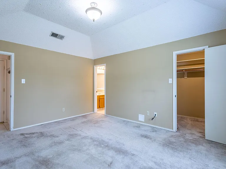 1526 Haven Pl — Photo 25