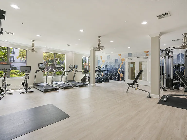 Your personal gym, without the commute.