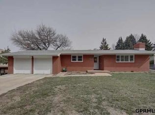 4536 Monroe St, Omaha, NE 68117