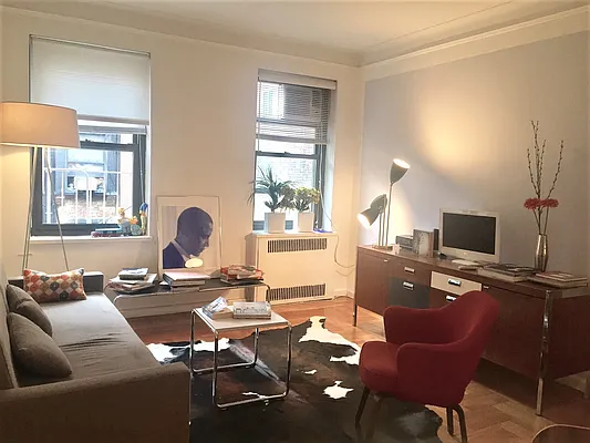 Rented by Douglas Elliman | media 3