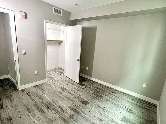 Walk in closet
